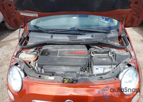 2012 Fiat 500 Pop z USA, uszkodzony, nr VIN 3C3CFFAR7CT313635